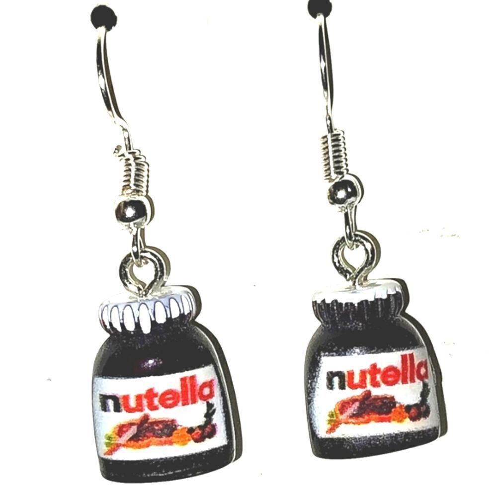 Super cute spread resin earrings